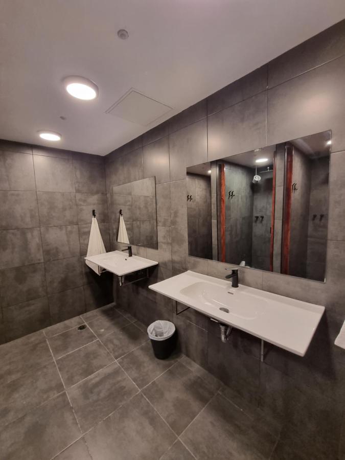 Хостел Compass House Лас-Пальмас-де-Гран-Канария Экстерьер фото