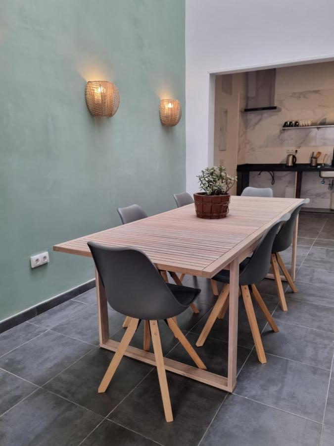 Хостел Compass House Лас-Пальмас-де-Гран-Канария Экстерьер фото