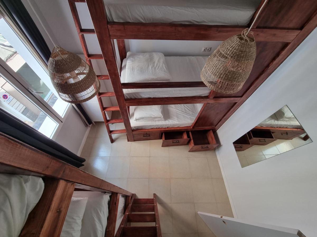 Хостел Compass House Лас-Пальмас-де-Гран-Канария Экстерьер фото